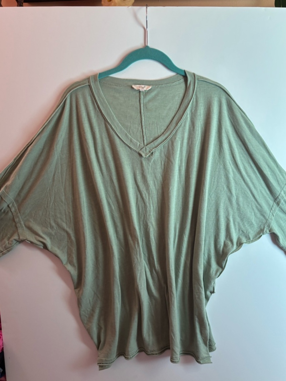 Easel Womens Medium dolman top, hippie, classic, earthy, granola, boho